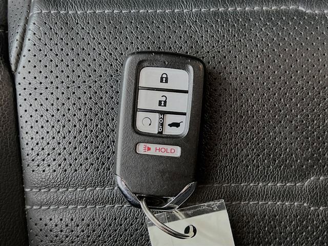 Used 2020 Honda CR-V Touring image 12