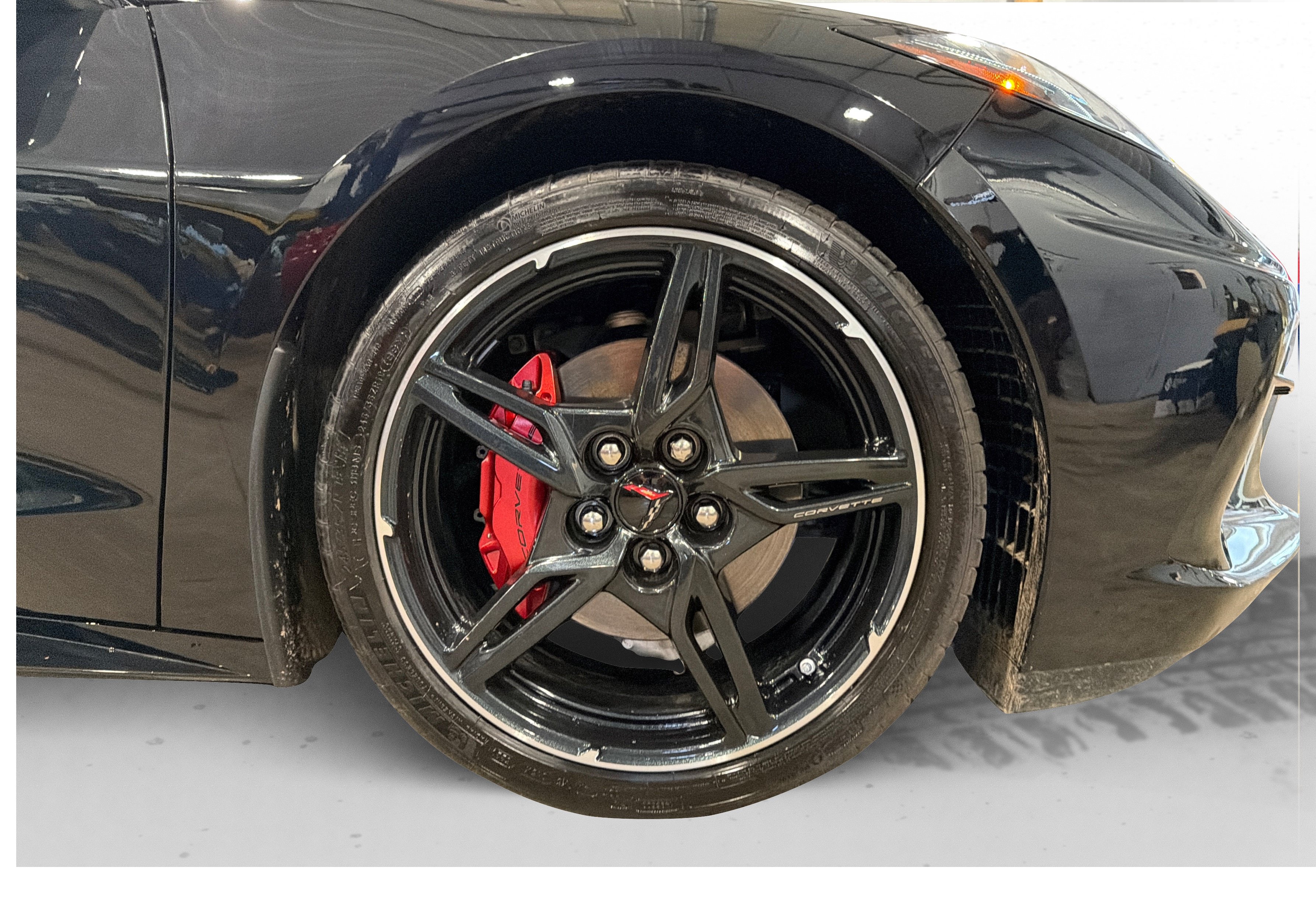 Used 2020 Chevrolet Corvette Stingray 2LT w/ 2LT Preferred Equipment Group RWD image 48