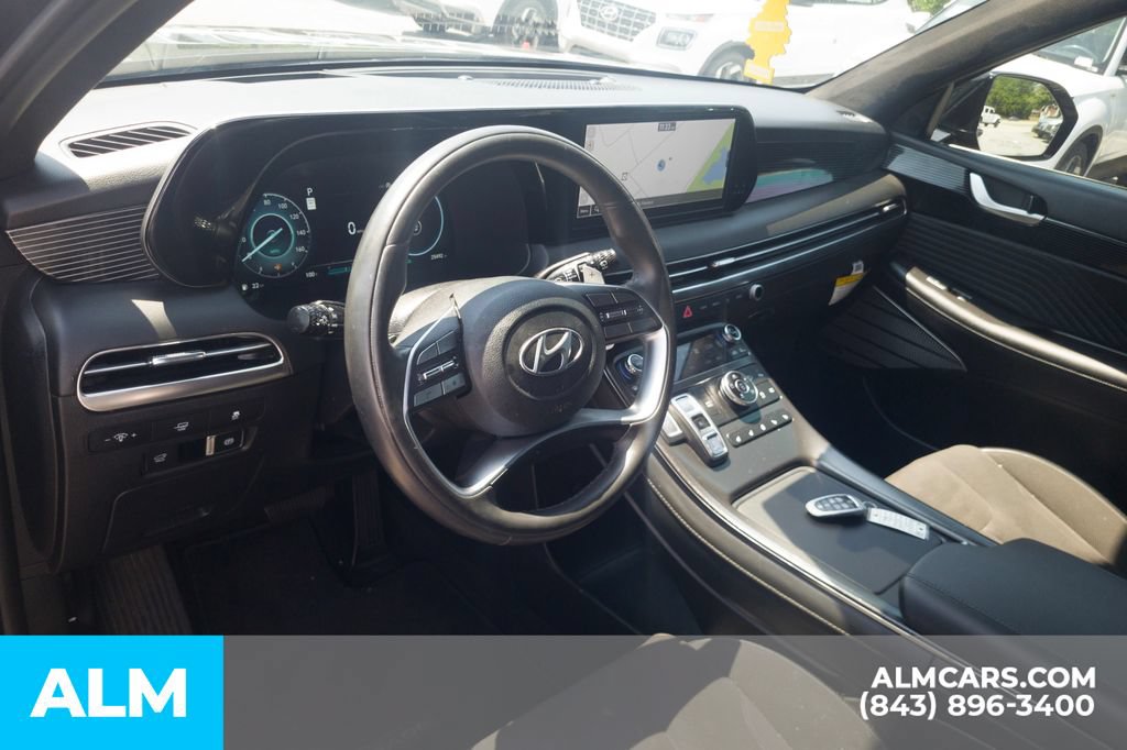 Used 2025 Hyundai Palisade Calligraphy AWD/4WD image 5