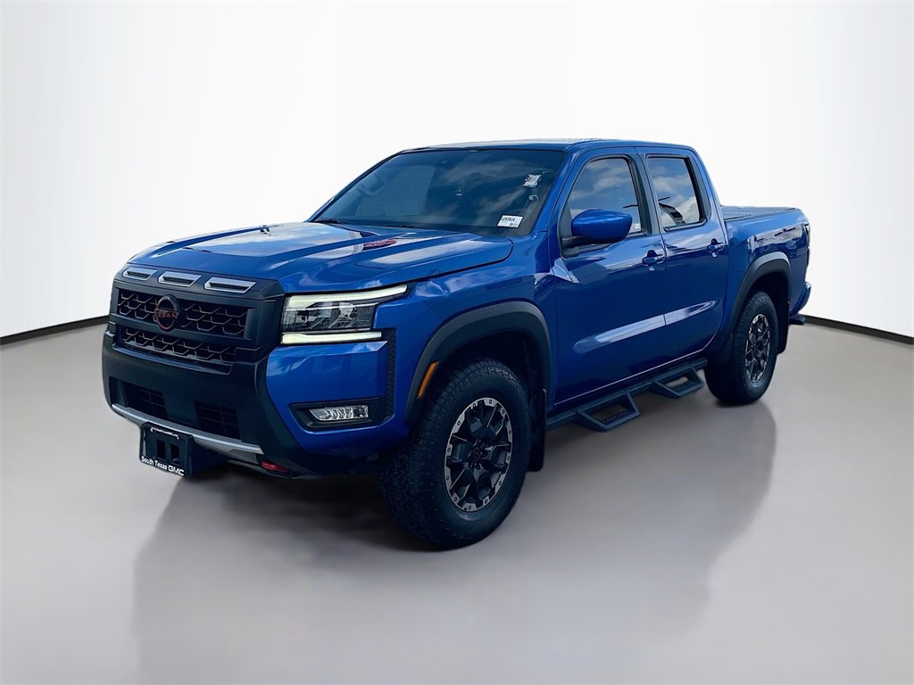 Used 2025 Nissan Frontier PRO-4X w/ Tow Package image 3