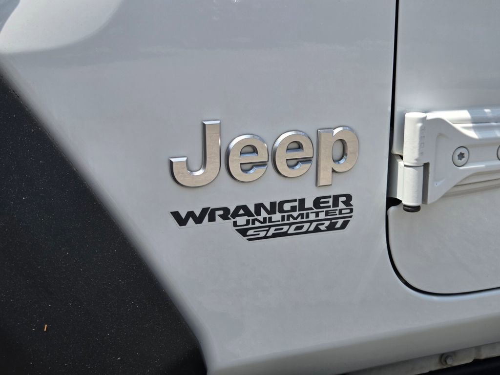 Used 2019 Jeep Wrangler Unlimited Sport AWD/4WD image 10