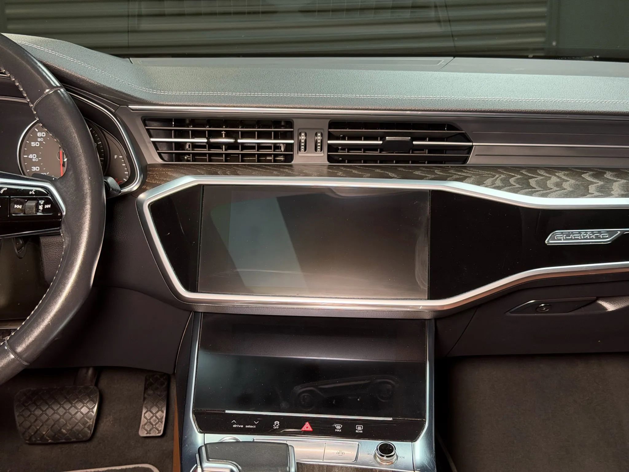 Used 2019 Audi A6 2.0T Premium w/ Convenience Package image 26