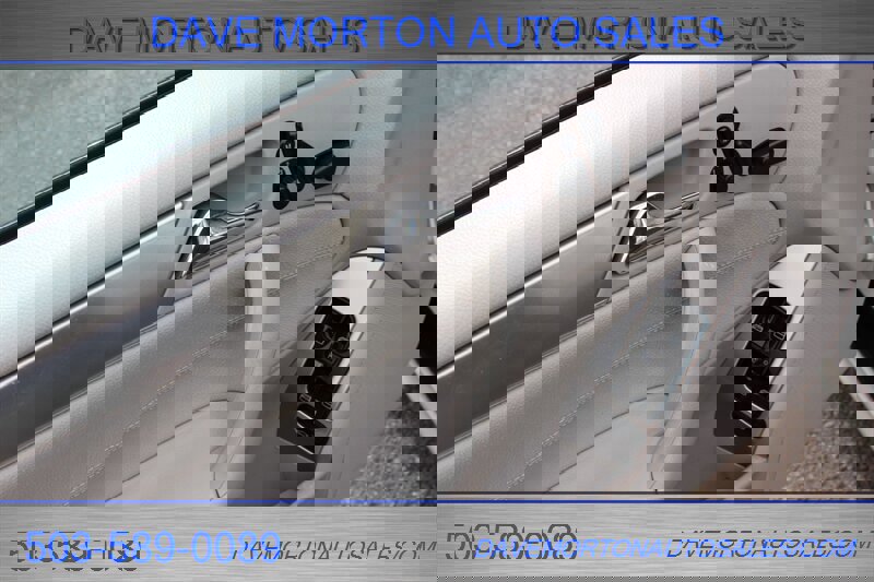 Used 2006 Mercedes-Benz C 230 Sedan image 11