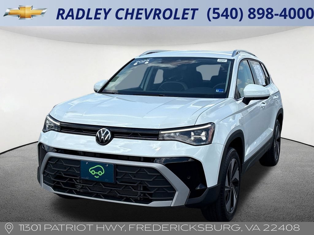Used 2025 Volkswagen Taos SE