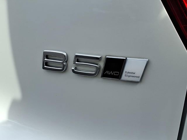 Used 2023 Volvo XC40 B5 Plus w/ Driver Assist Package image 27