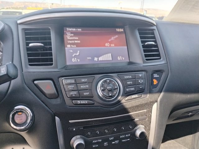 Used 2016 Nissan Pathfinder Platinum w/ Family Entertainment Package AWD/4WD image 24