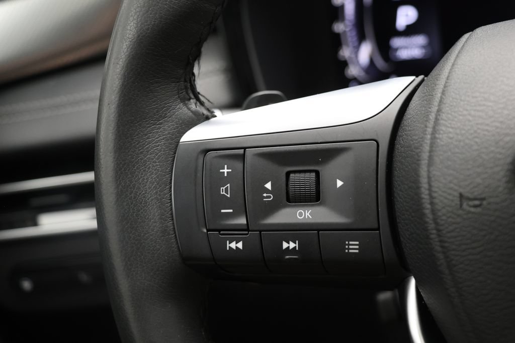 Used 2023 INFINITI QX60 Luxe w/ Vision Package AWD/4WD image 18