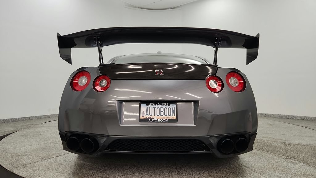 Used 2011 Nissan GT-R Premium AWD/4WD image 30