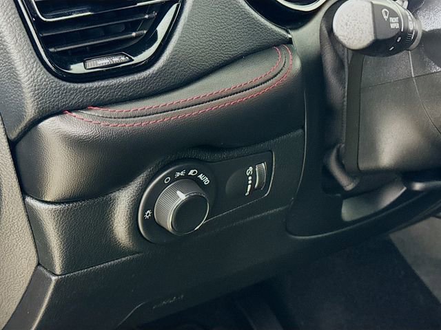 Used 2024 Dodge Durango GT image 10