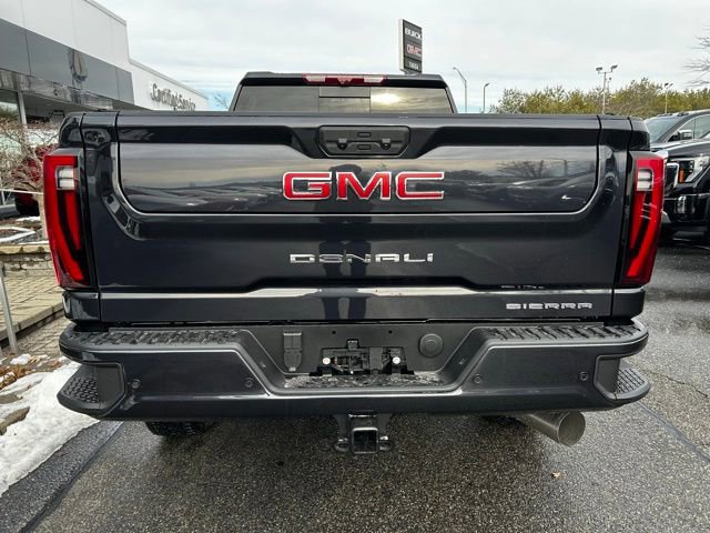 New 2026 GMC Sierra 2500 Denali w/ Denali Reserve Package image 5