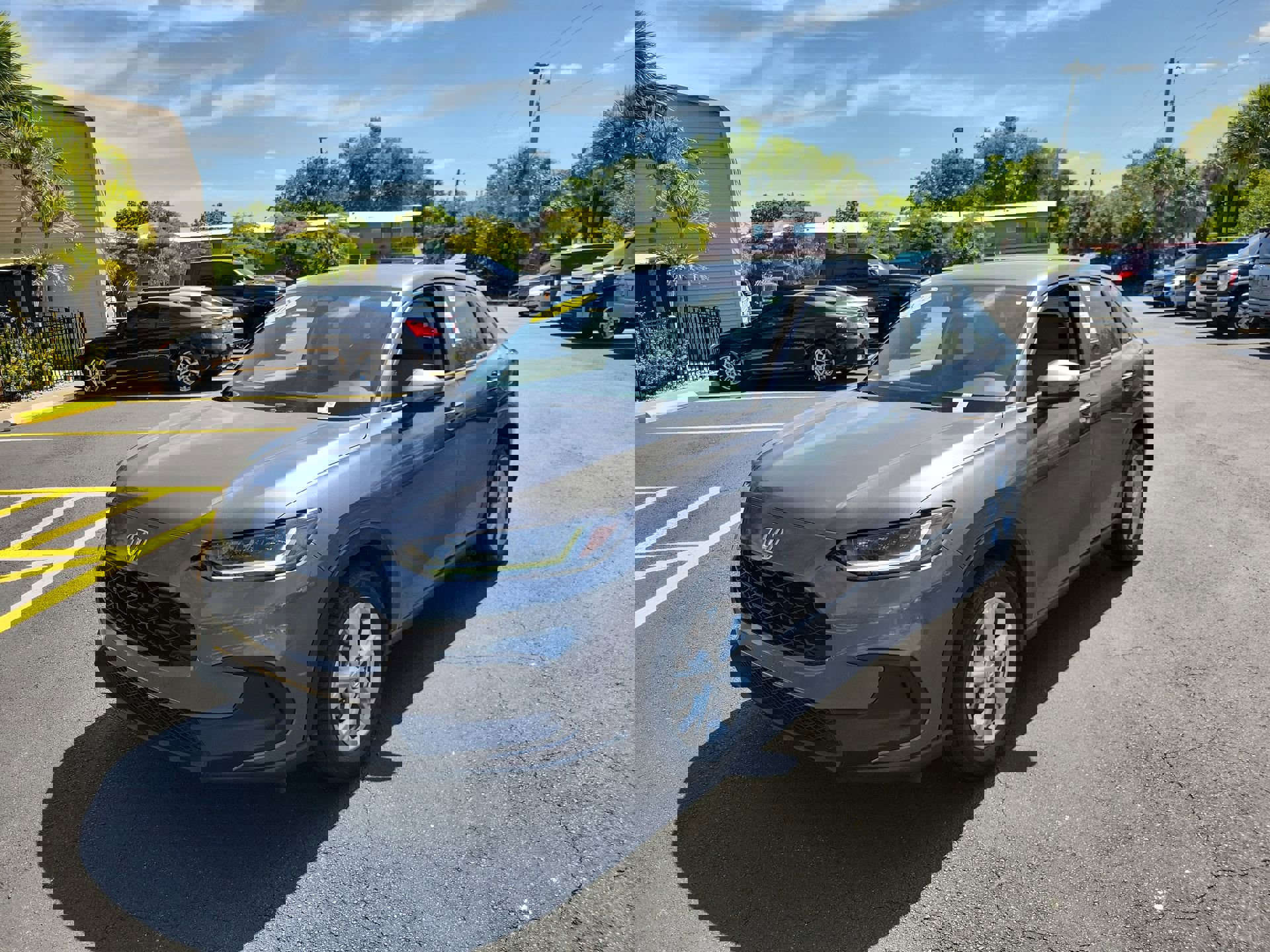 Used 2023 Honda HR-V LX image 10