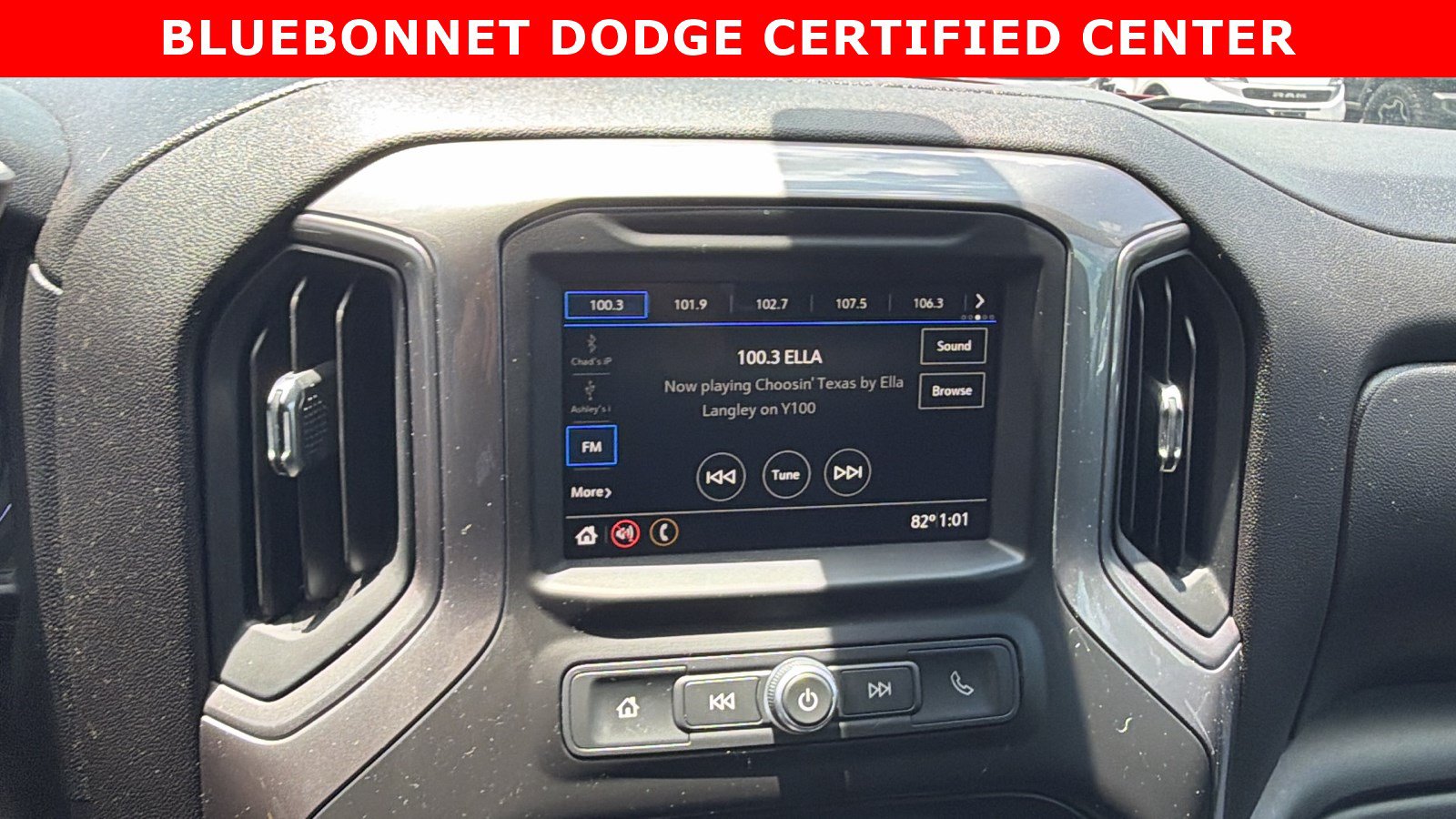 Used 2019 Chevrolet Silverado 1500 Custom Trail Boss w/ Custom Convenience Package AWD/4WD image 25