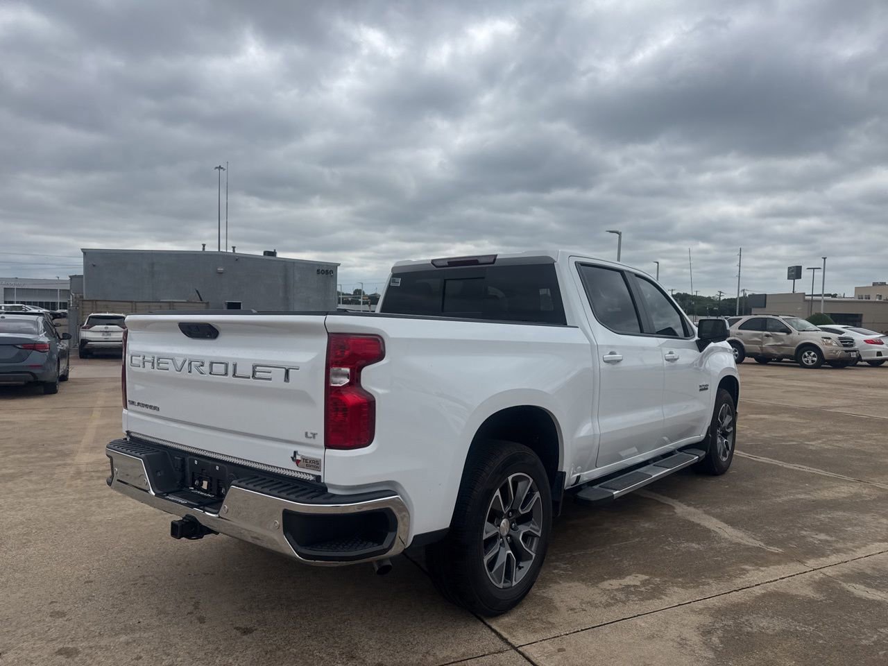 Used 2025 Chevrolet Silverado 1500 LT w/ Texas Edition Plus RWD image 19