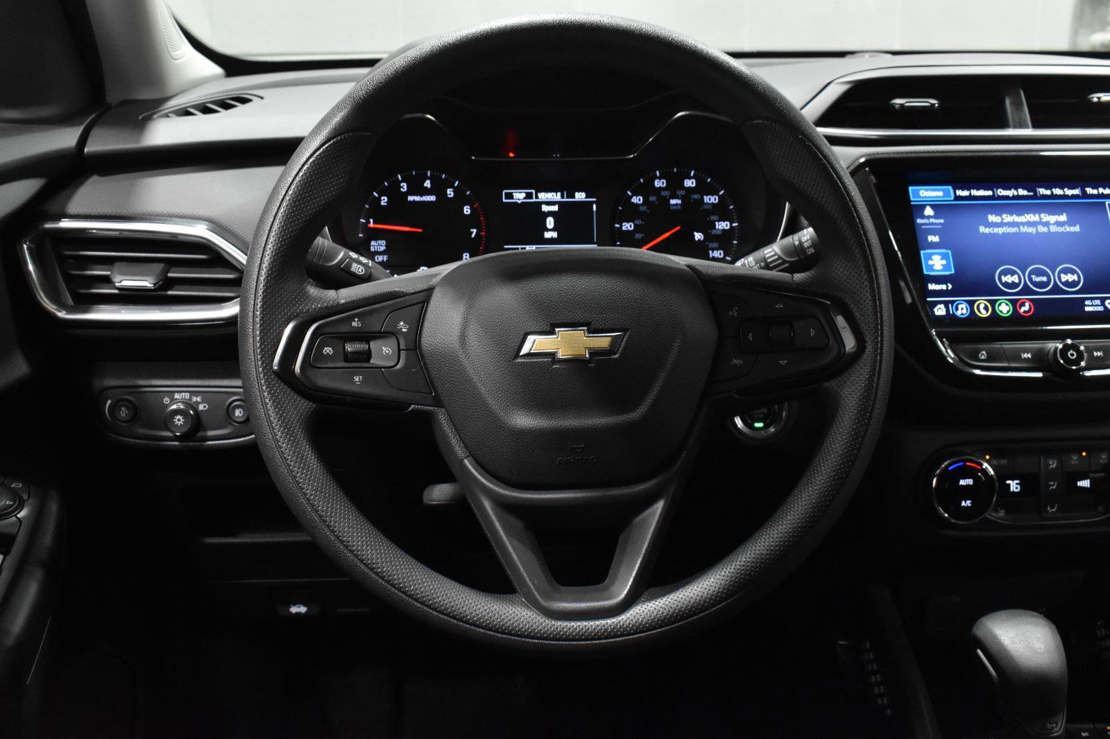 Used 2023 Chevrolet TrailBlazer LT w/ Convenience Package image 8