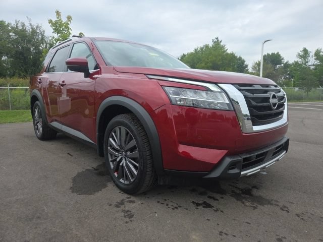 Used 2023 Nissan Pathfinder SL w/ SL Premium Package