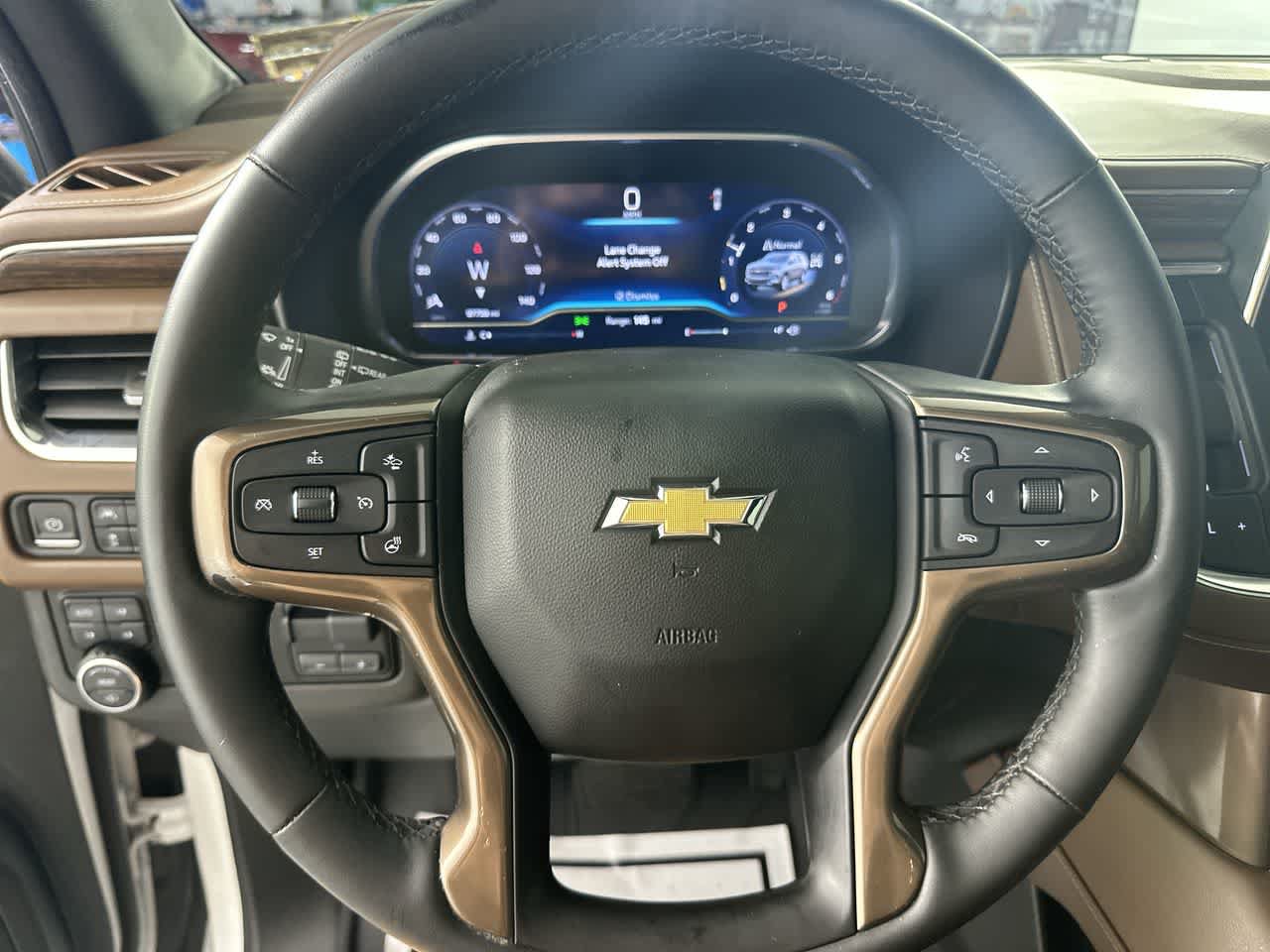 Used 2023 Chevrolet Tahoe High Country AWD/4WD image 14