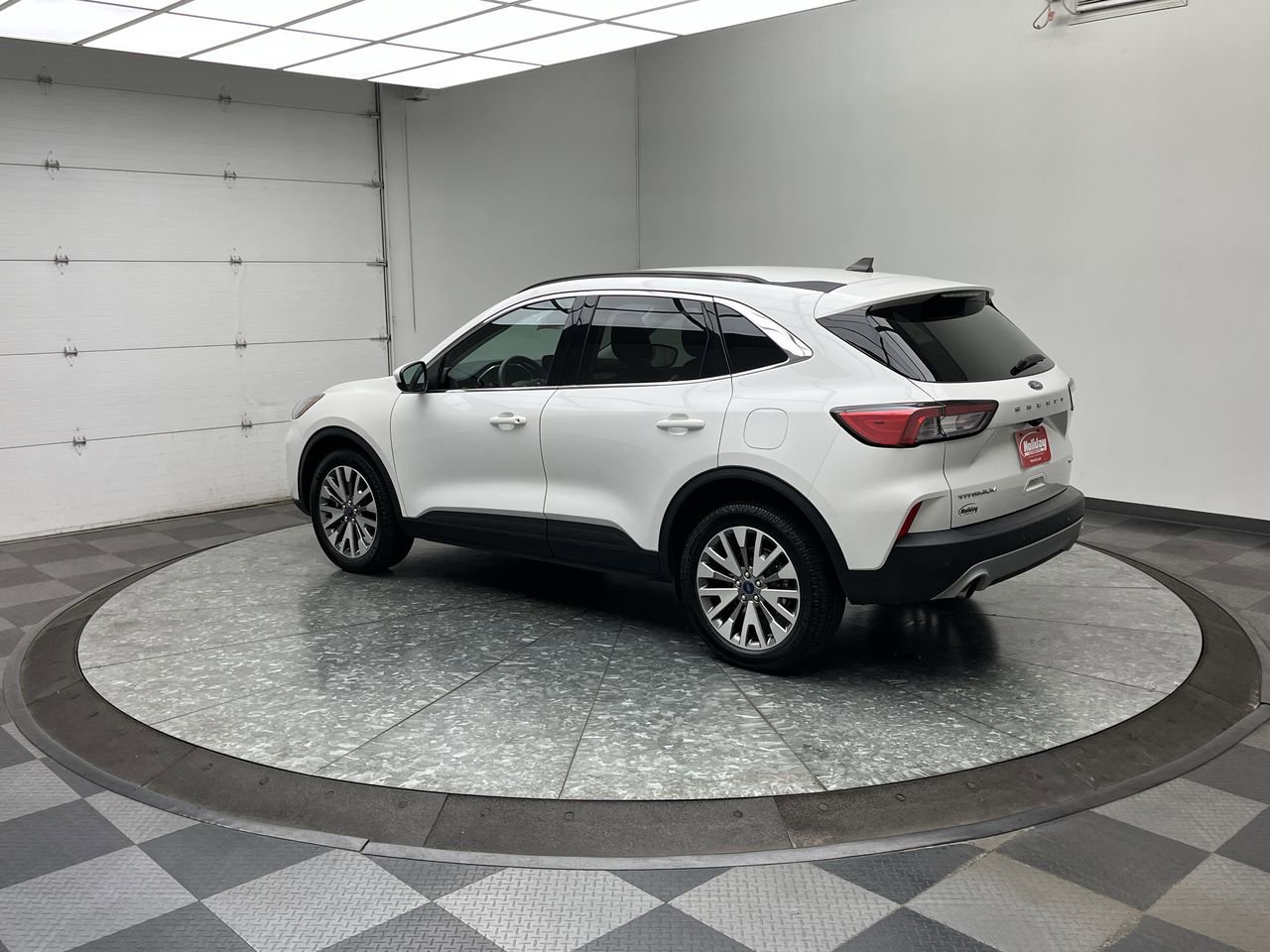Certified 2022 Ford Escape Titanium AWD/4WD video 2
