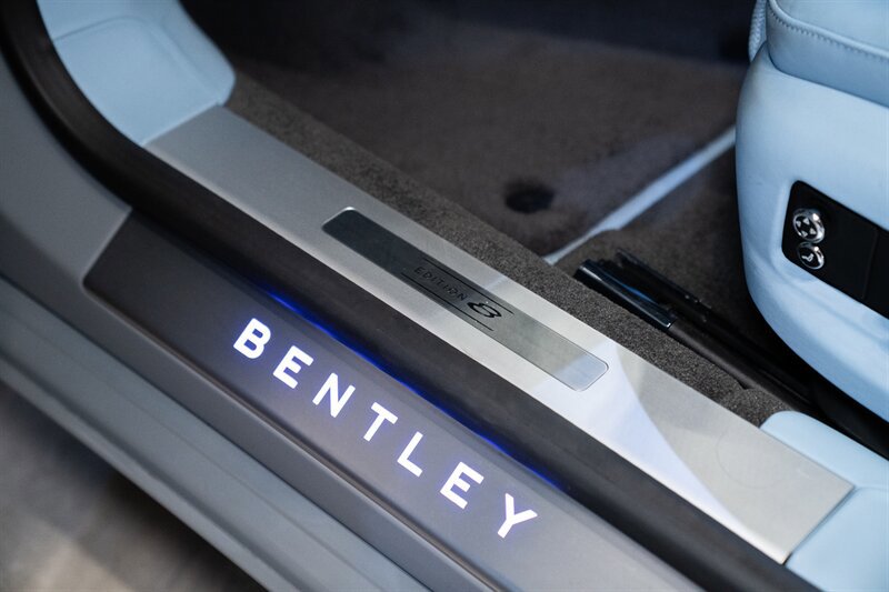 Used 2024 Bentley Flying Spur V8 AWD/4WD image 43