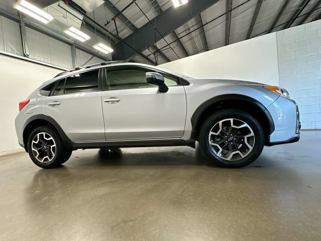 Used 2016 Subaru Crosstrek 2.0i Limited AWD/4WD image 3