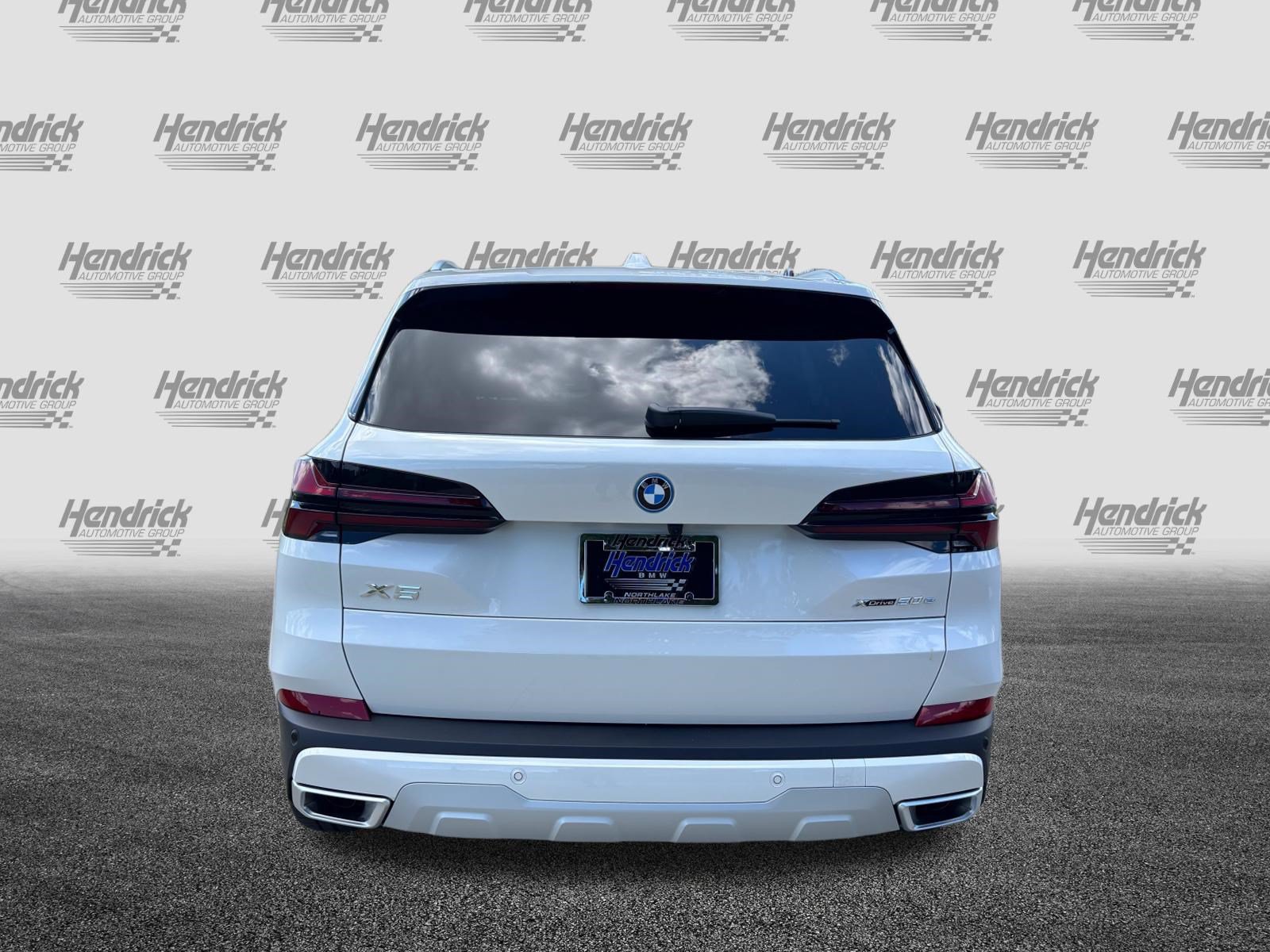 New 2026 BMW X5 xDrive50e AWD/4WD image 9
