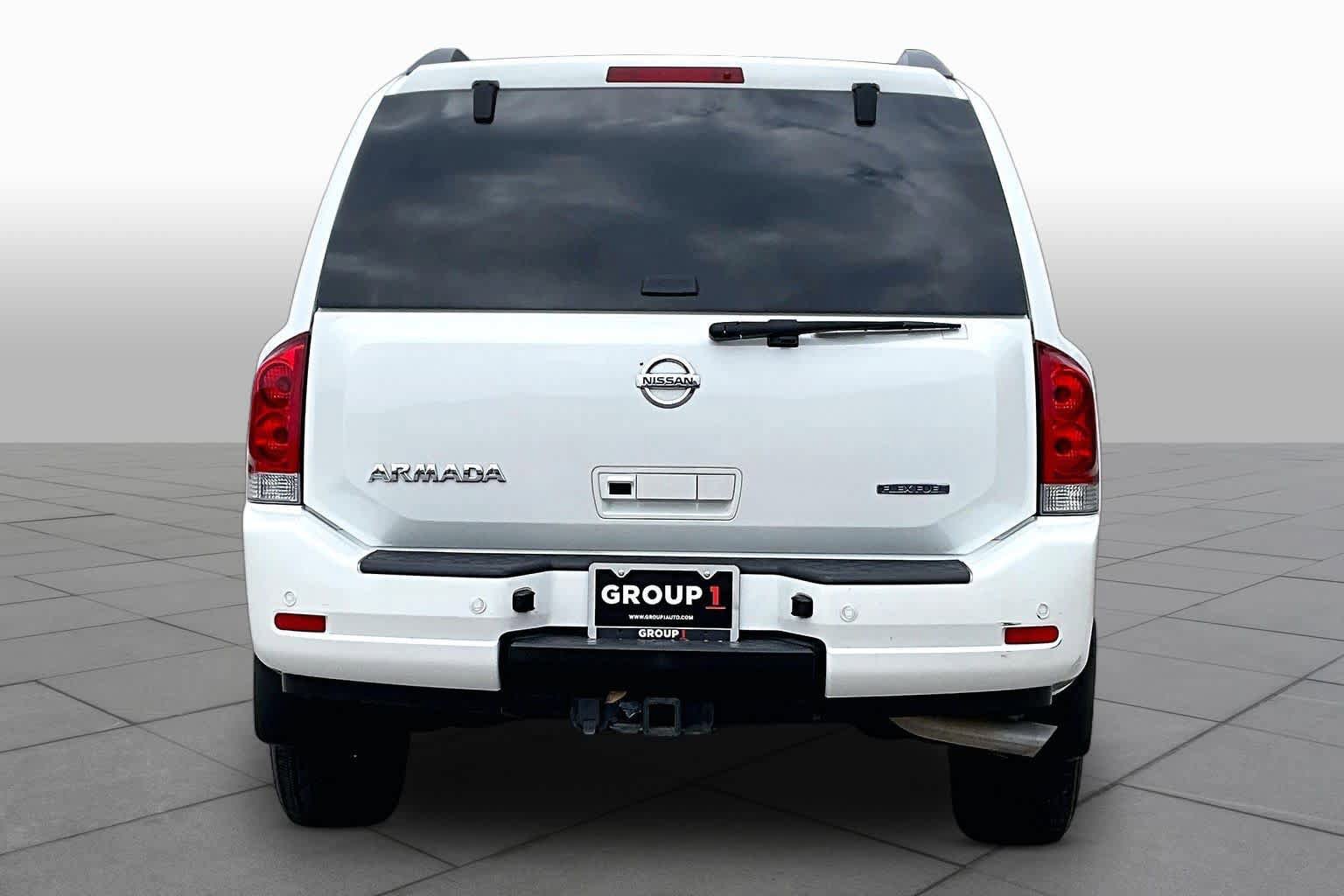 Used 2015 Nissan Armada SV w/ SV Driver Package RWD image 5