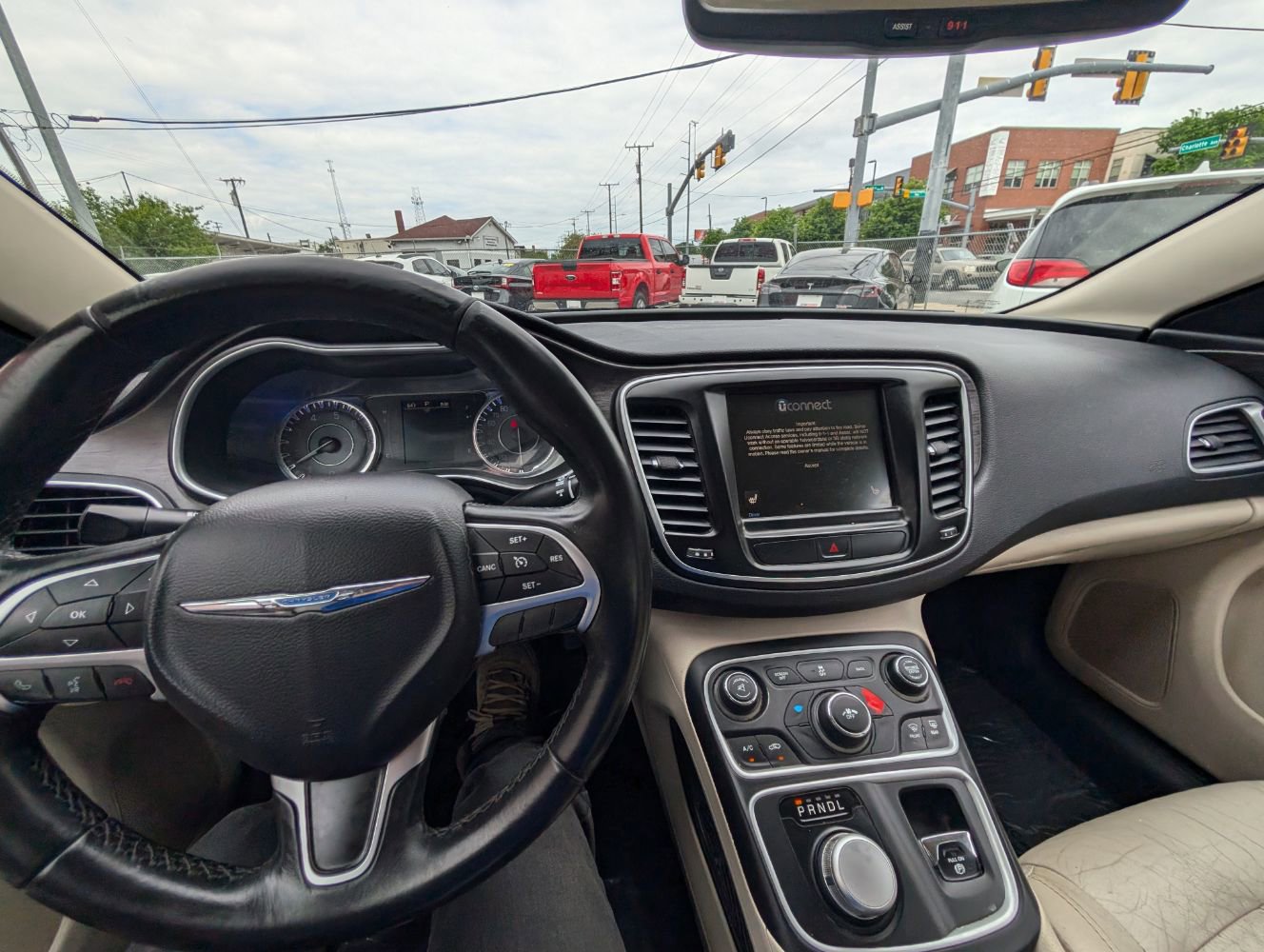 Used 2017 Chrysler 200 Limited Platinum FWD image 20