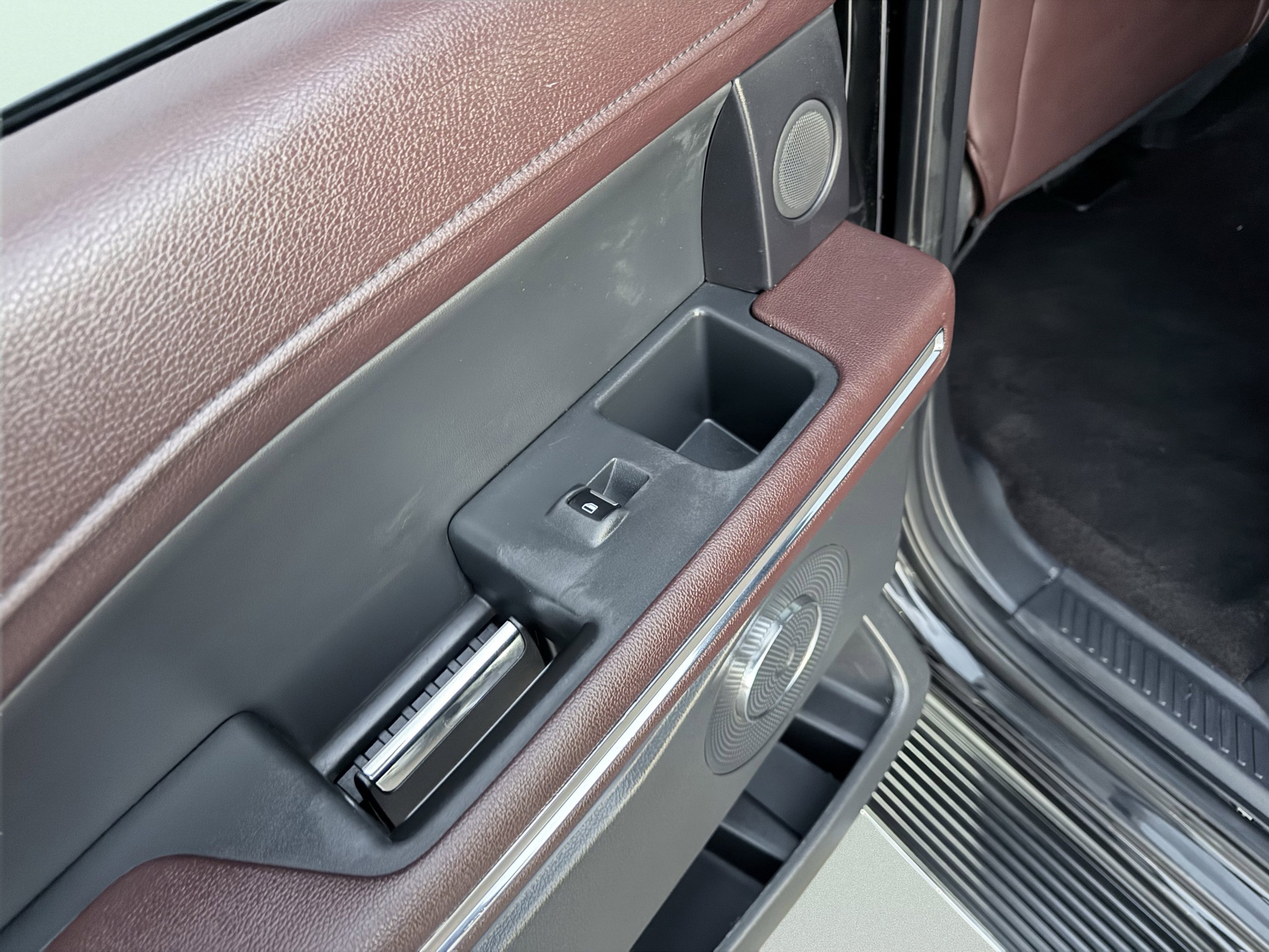 Used 2023 Ford Expedition Max Limited image 33