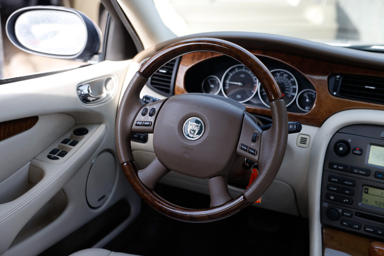 Used 2005 Jaguar X-TYPE 3.0 image 28