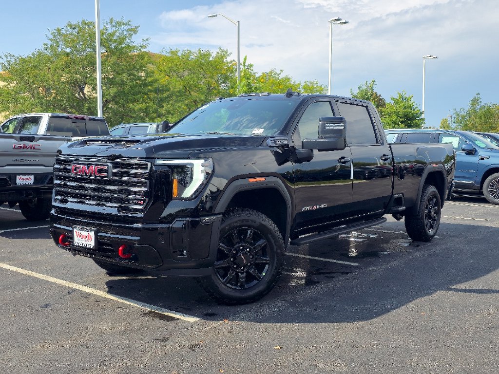 New 2026 GMC Sierra 2500 AT4 w/ AT4 Premium Plus Package AWD/4WD image 2