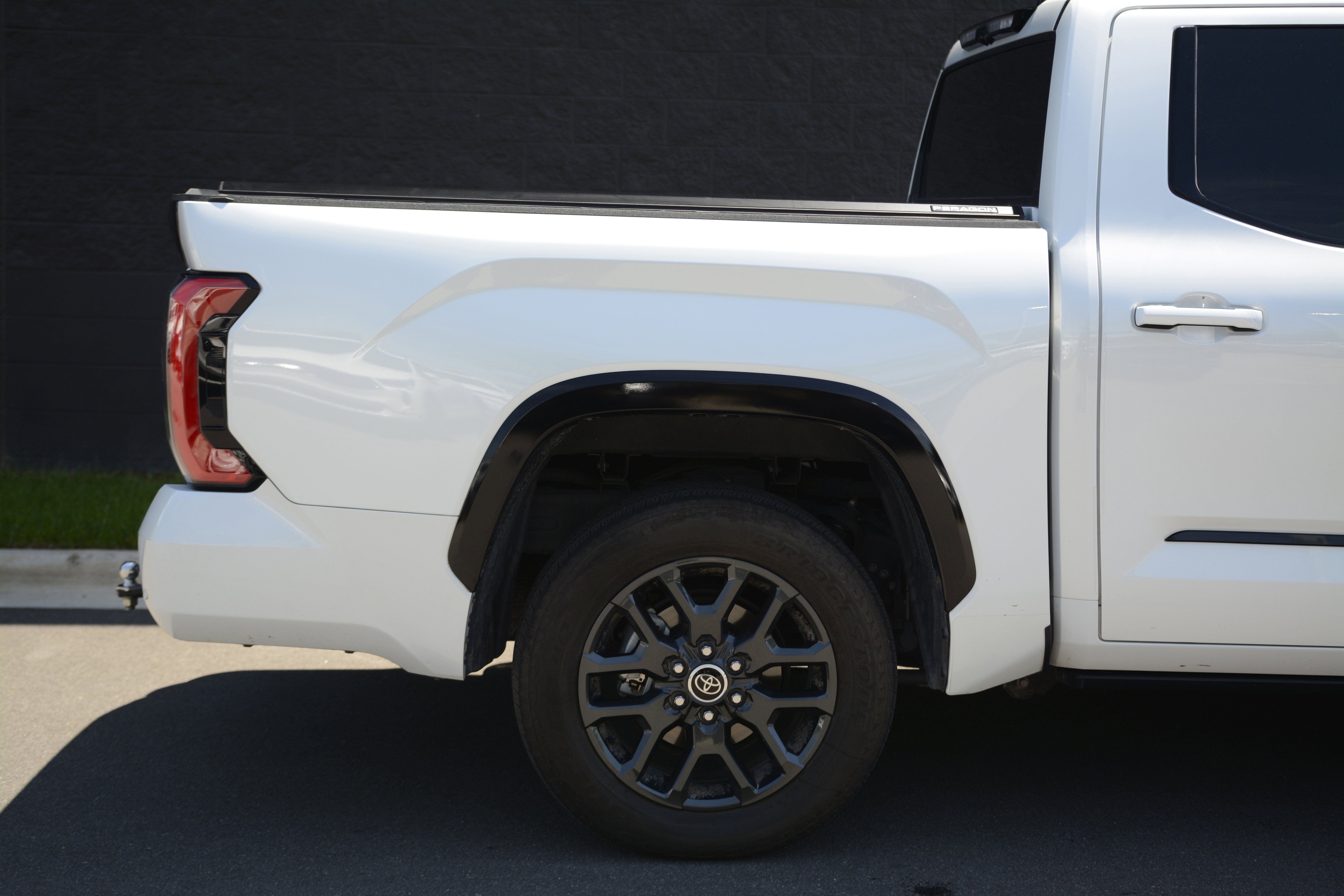 Used 2023 Toyota Tundra Platinum AWD/4WD image 41