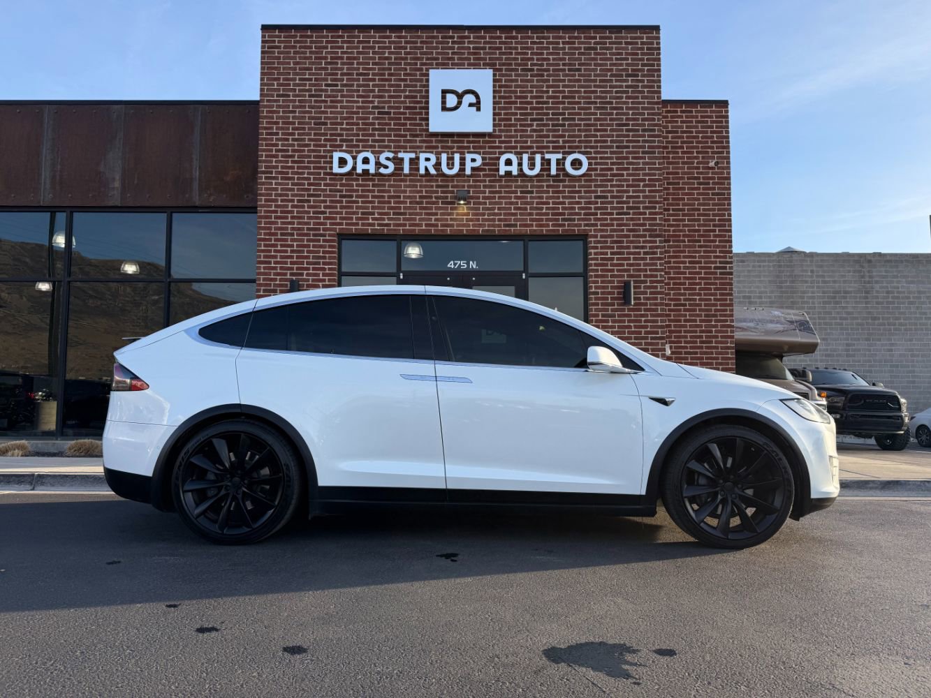 Used 2018 Tesla Model X 100D AWD/4WD image 8