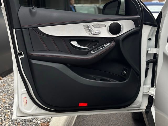 Used 2022 Mercedes-Benz GLC 43 AMG 4MATIC image 19