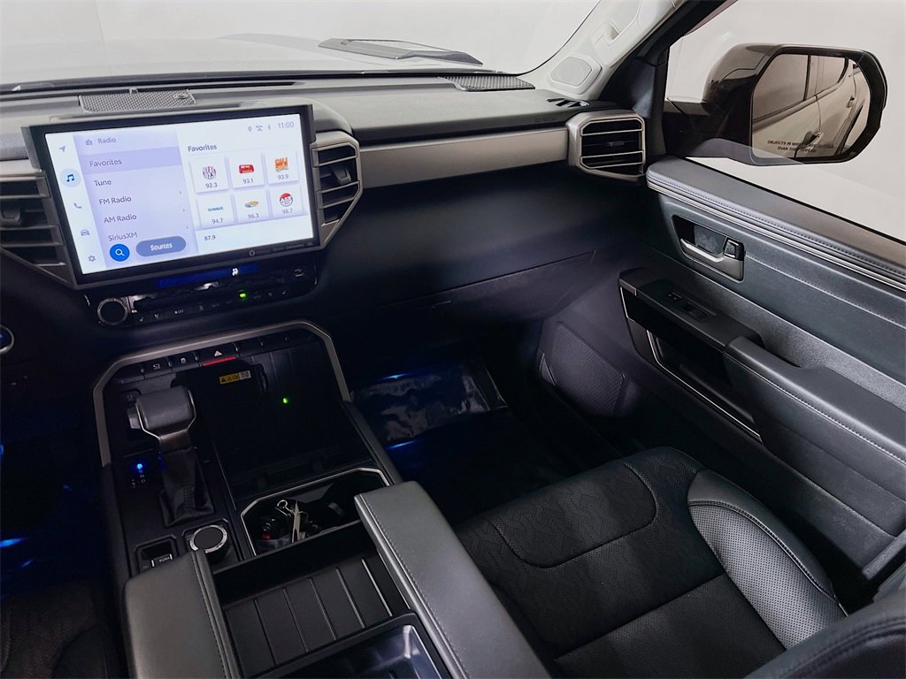 Used 2024 Toyota Tundra Limited image 21