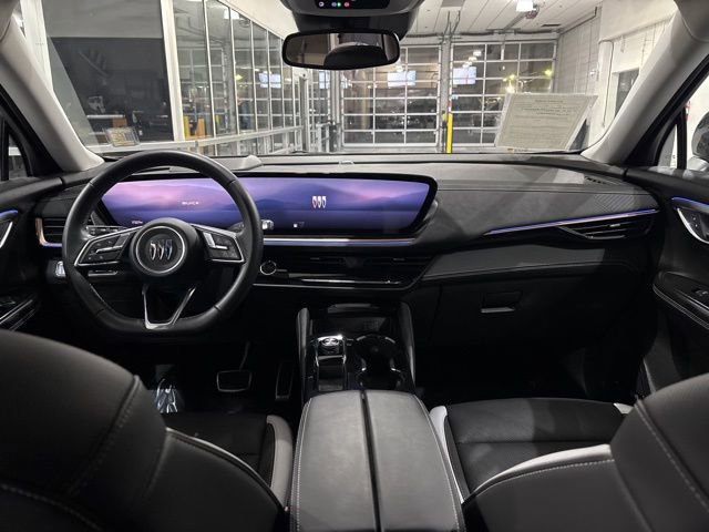 Used 2025 Buick Envision Sport Touring image 26