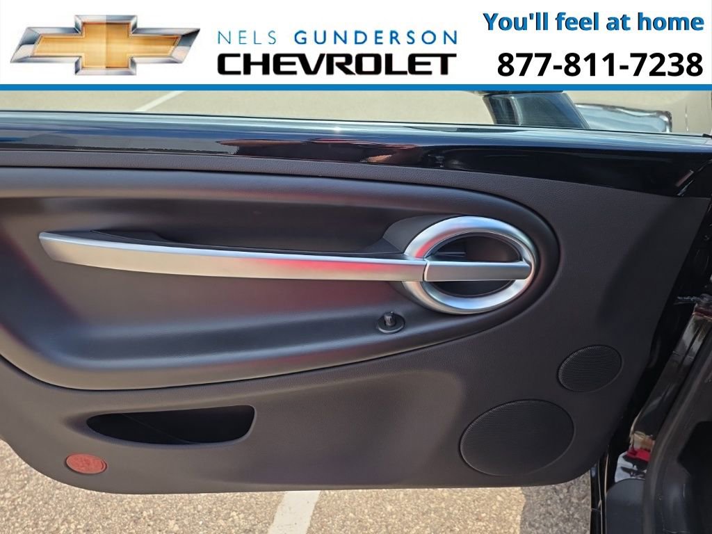 Used 2006 Chevrolet SSR image 12