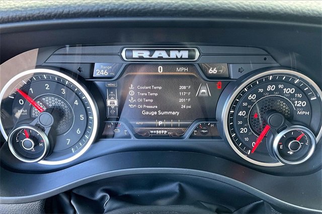 Used 2025 RAM 1500 Laramie image 13