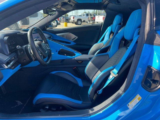 Used 2024 Chevrolet Corvette Stingray Premium Cpe w/ Z51 Performance Package image 24