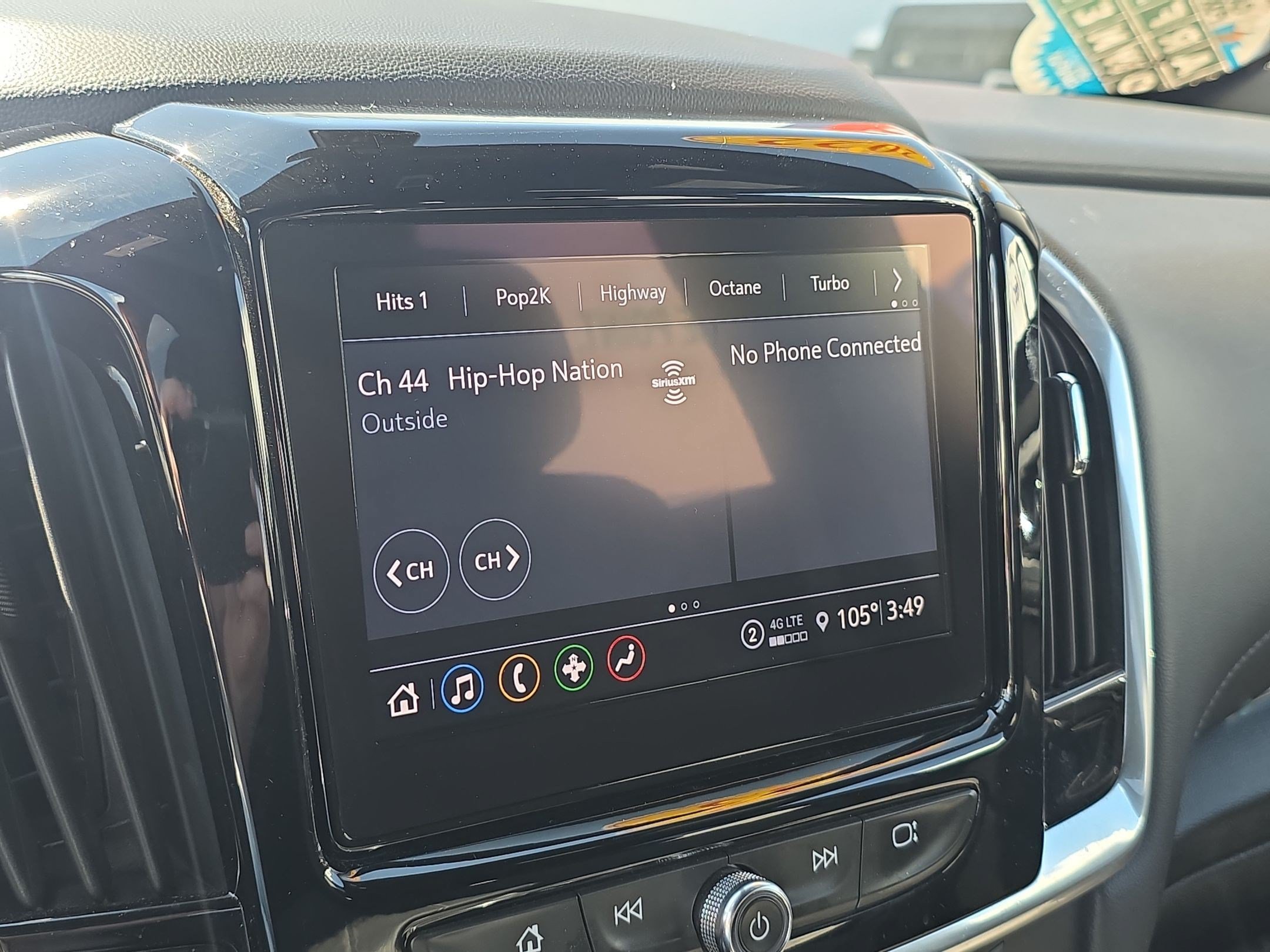 Used 2022 Chevrolet Traverse LT AWD/4WD image 20