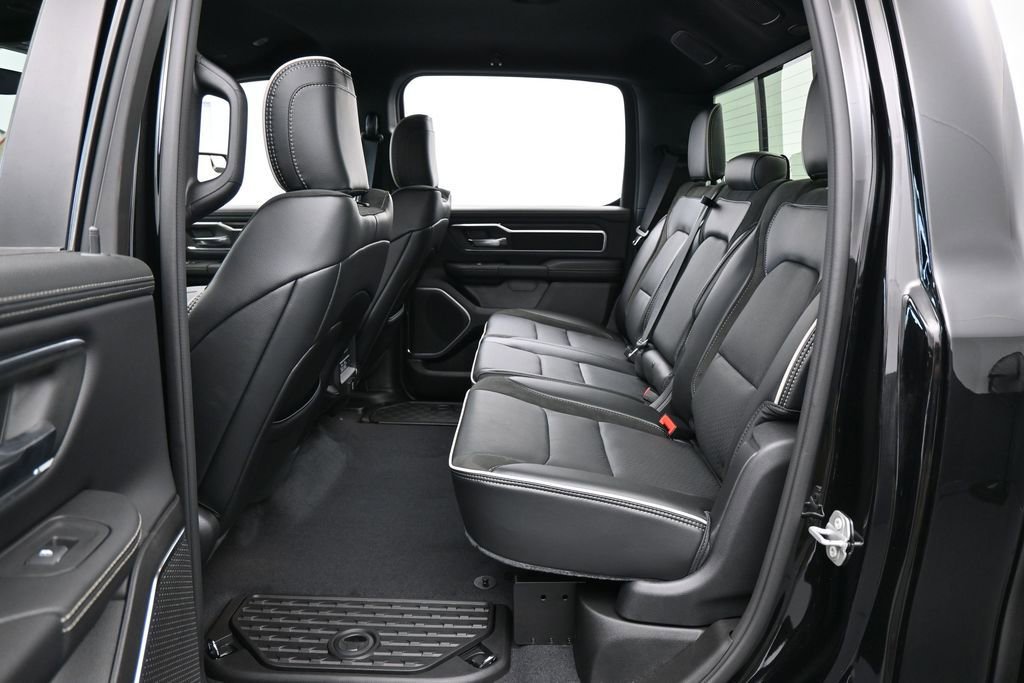 Used 2026 RAM 1500 Laramie AWD/4WD image 28