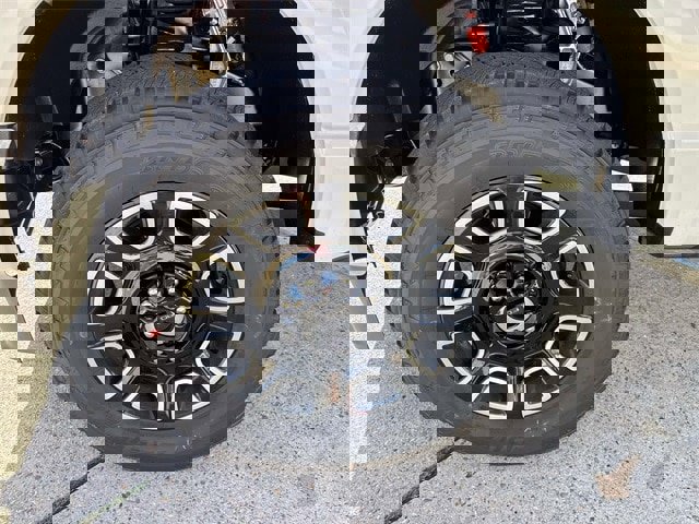 New 2026 Ford F250 Platinum image 4