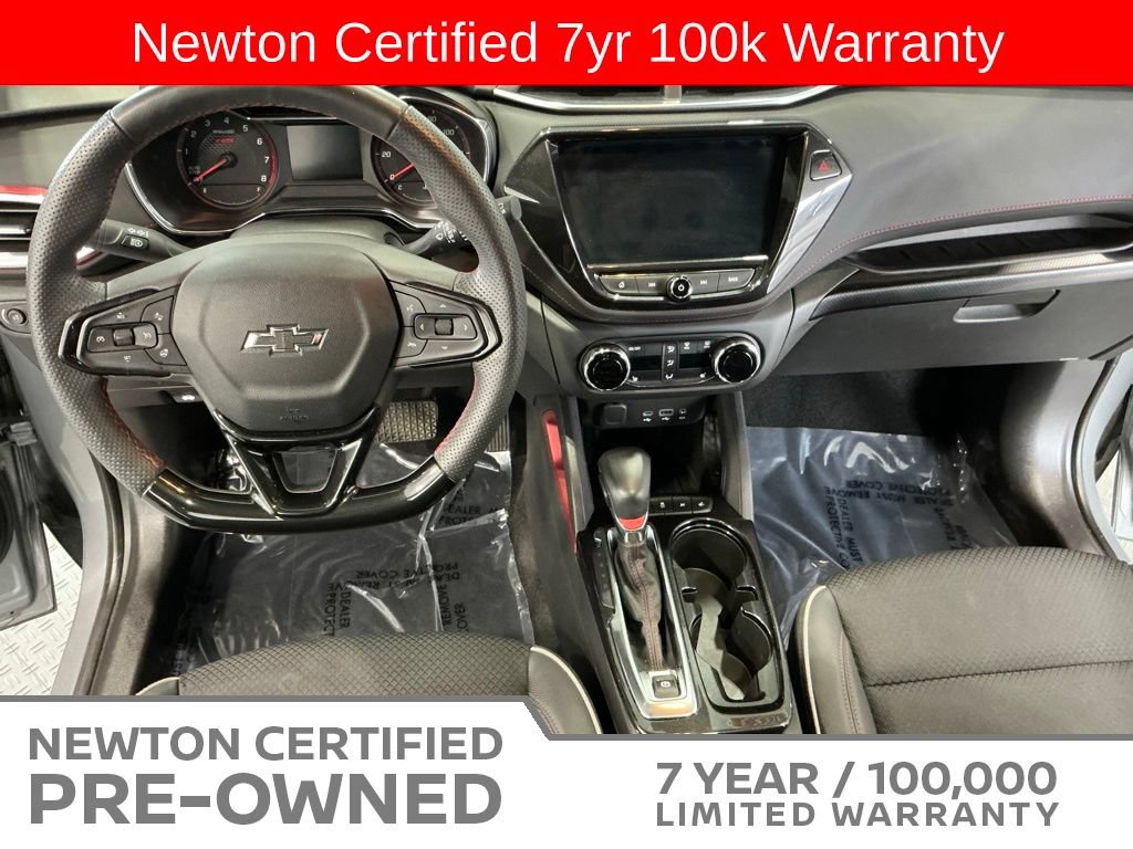 Used 2023 Chevrolet TrailBlazer RS w/ Sun and Liftgate Package FWD image 12