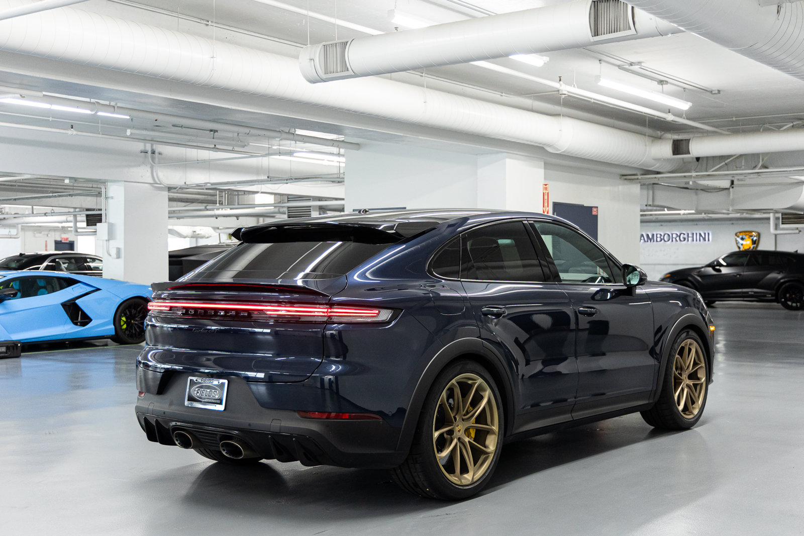 Used 2024 Porsche Cayenne Turbo GT AWD/4WD image 5