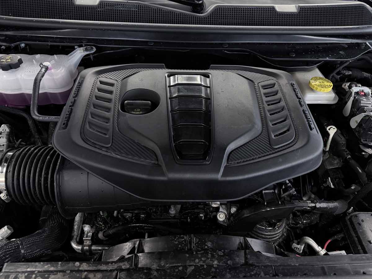 Used 2025 Jeep Wagoneer Series II image 21