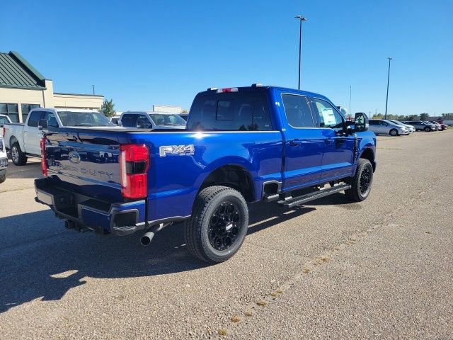 New 2026 Ford F250 Lariat w/ Black Appearance Package image 28