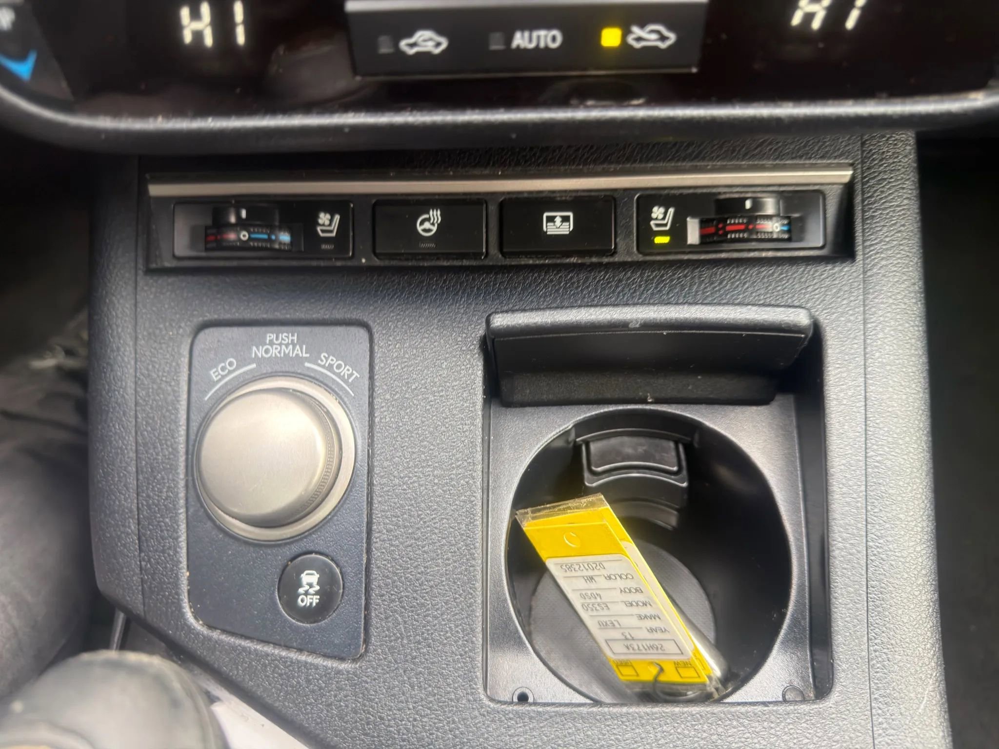 Used 2013 Lexus ES 350 w/ Luxury Pkg image 30