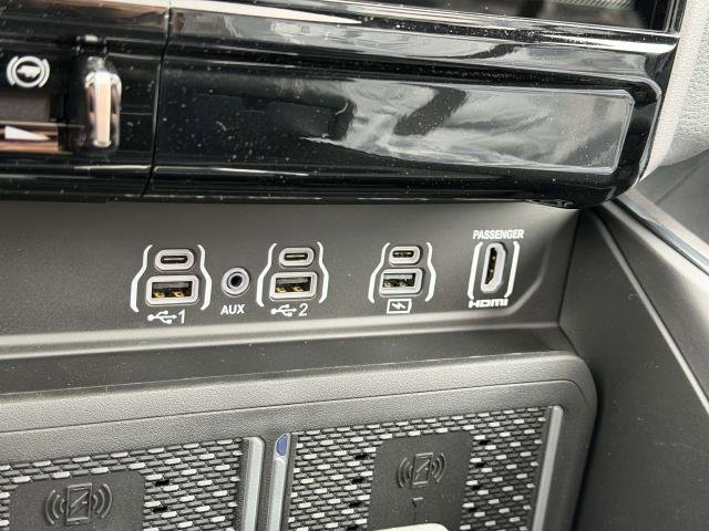 New 2026 RAM 1500 Laramie w/ Night Edition AWD/4WD image 17