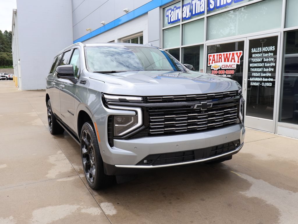 New 2026 Chevrolet Suburban High Country AWD/4WD image 2