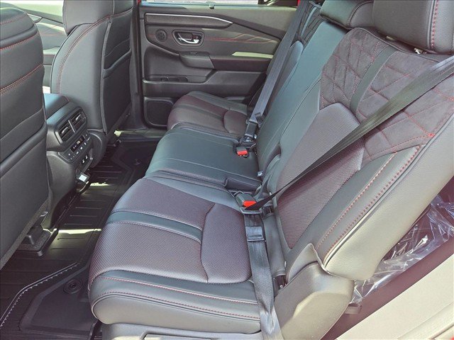 New 2026 Honda Pilot Black Edition image 15