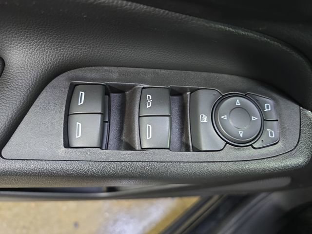 Used 2018 Chevrolet Equinox LT image 27