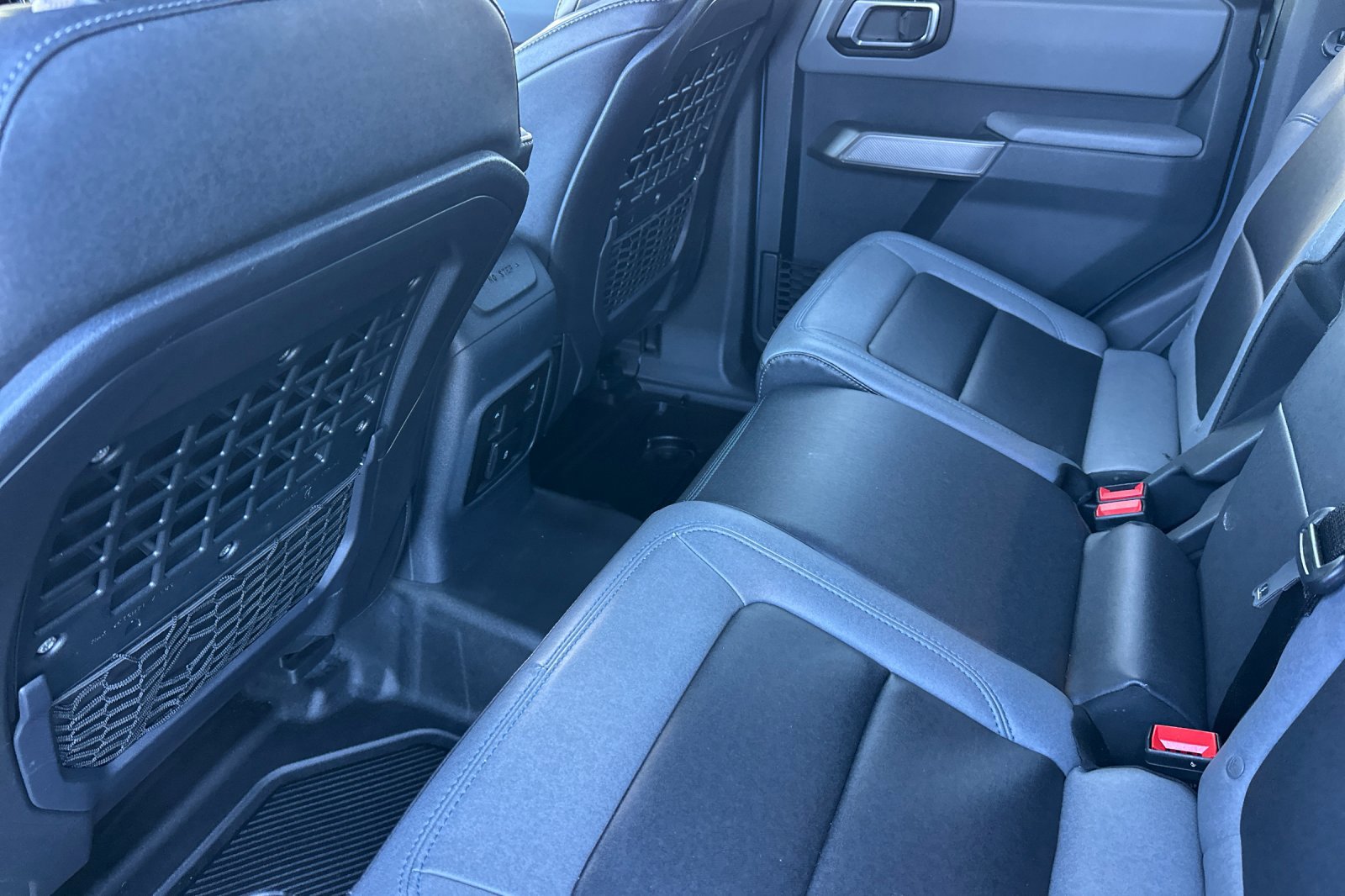 Used 2023 Ford Bronco Black Diamond w/ Sasquatch Package image 11